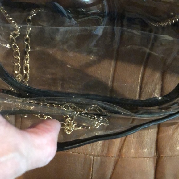💃CLOSET CLEAR-OUT💃 Transparent Crossbody Bag w/Additional Interior Storage Bag - Picture 5 of 5